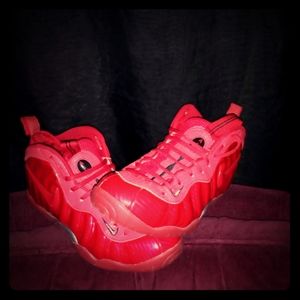 Nike Foamposite pro red/red size 10